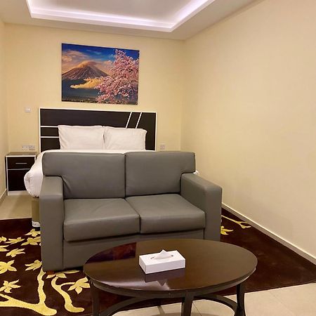City Stay Residences - Serviced Apartments Dip ดูไบ ภายนอก รูปภาพ